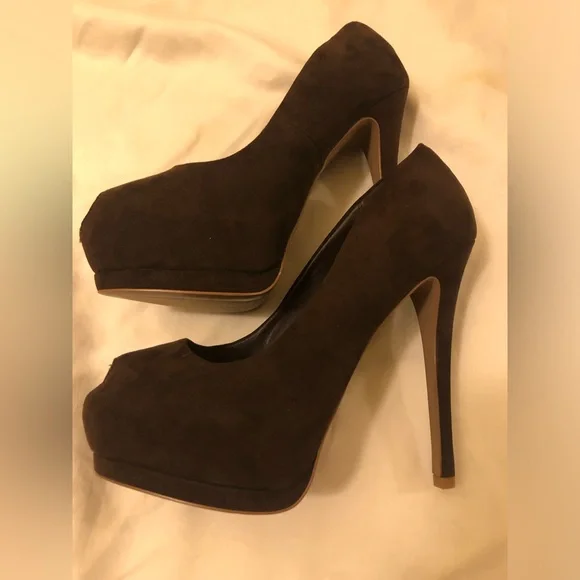 QUPID FAUX SUEDE PEEP TOE HIGH HEEL PUMPS 8.5 - Picture 9 of 9